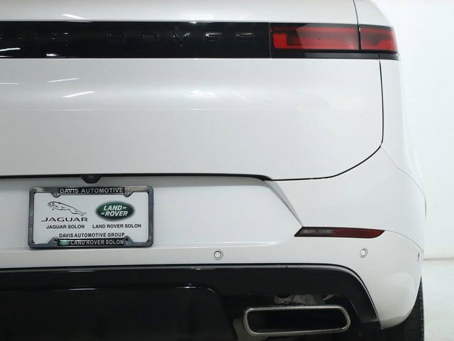 Certified 2025 Land Rover Range Rover Sport Dynamic SE image 45
