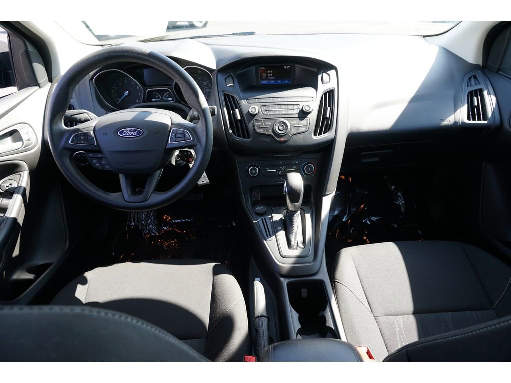 Used 2018 Ford Focus SE image 26