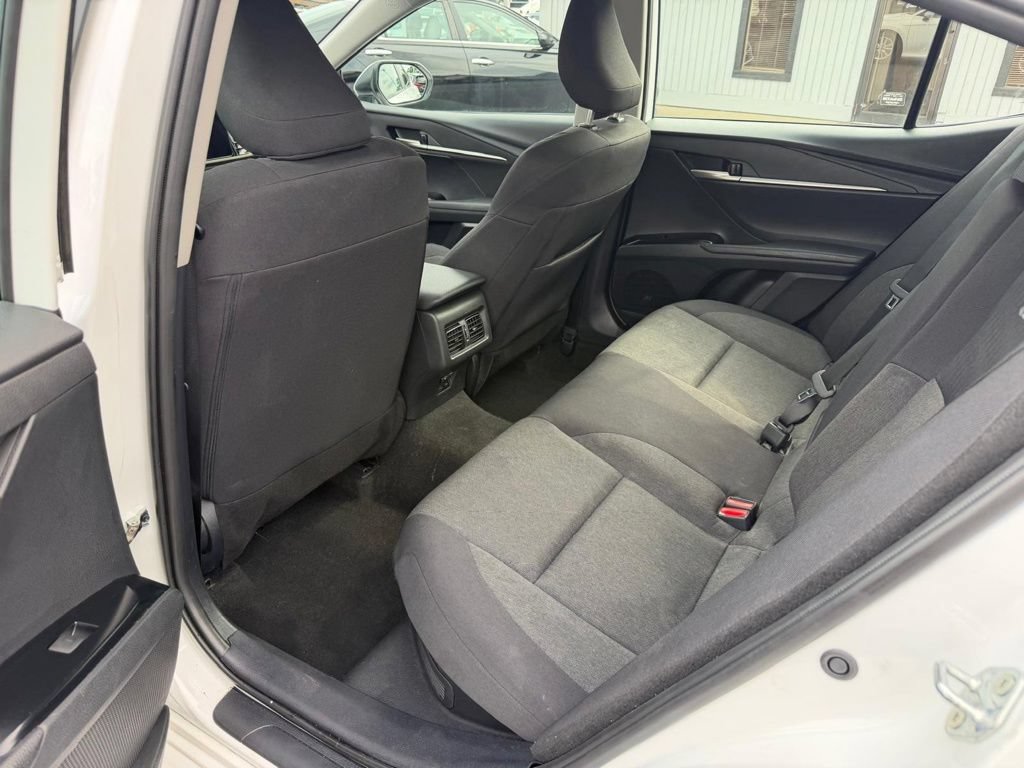 Used 2025 Toyota Camry LE FWD image 13