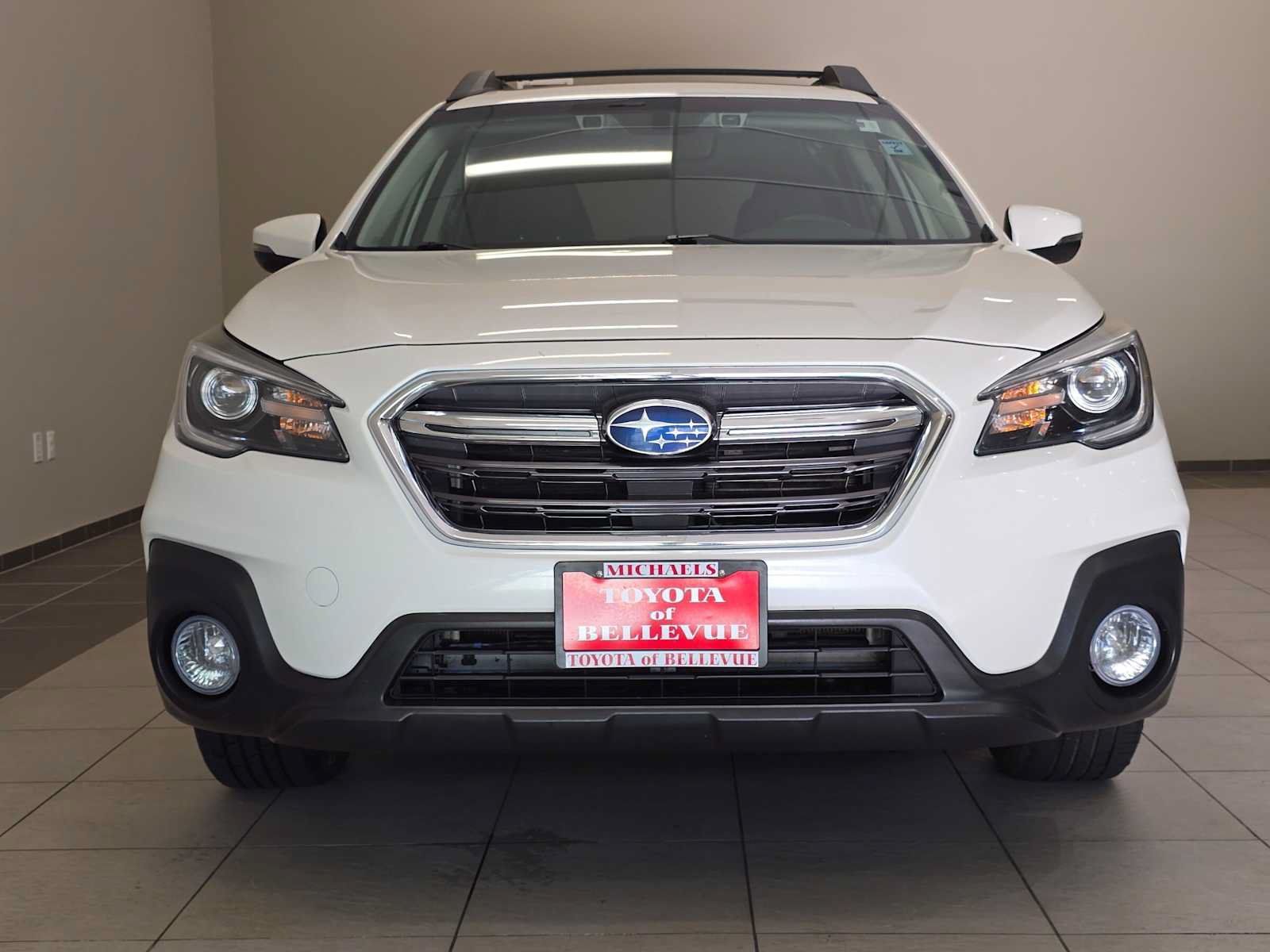 Used 2019 Subaru Outback 3.6R Limited w/ Popular Package #2 AWD/4WD image 6