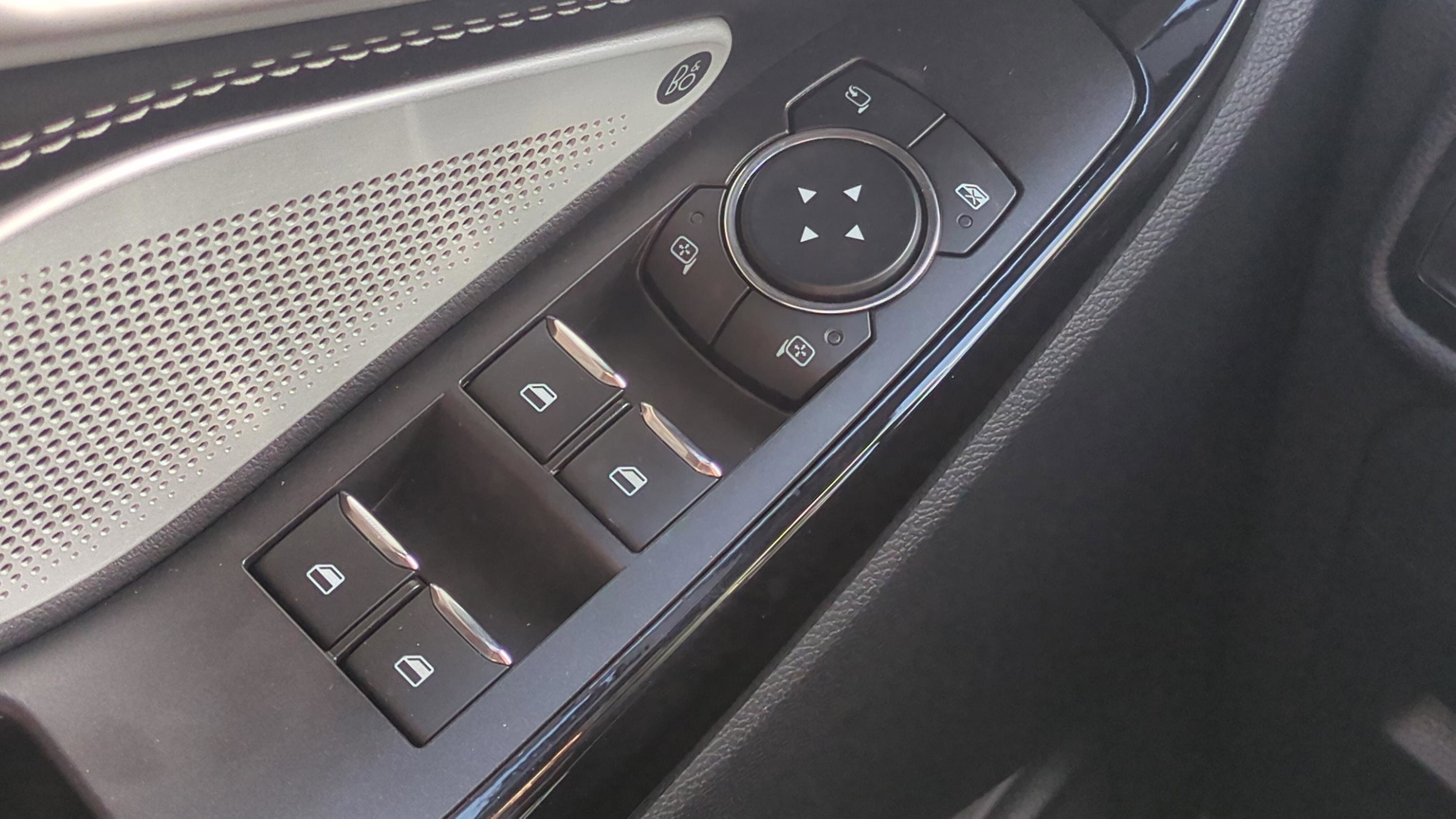 Used 2024 Ford Explorer ST w/ Equipment Group 401A image 20