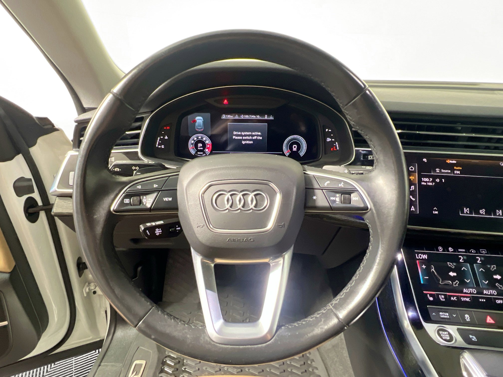 Used 2021 Audi Q8 Premium Plus w/ Premium Plus Package AWD/4WD image 17