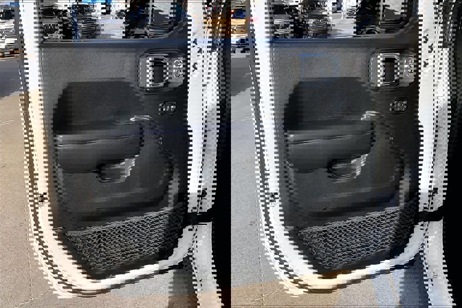 Used 2020 Jeep Gladiator Sport w/ Quick Order Package 24S image 21