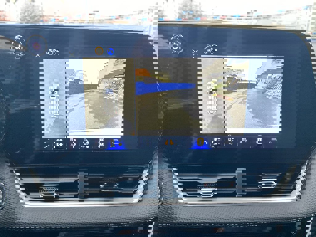 New 2026 Chevrolet Equinox LT w/ Midnight Edition image 26