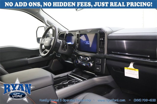 New 2026 Ford F250 Lariat w/ Black Appearance Package image 13
