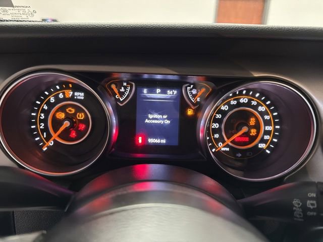 Used 2019 Jeep Wrangler Sport image 27