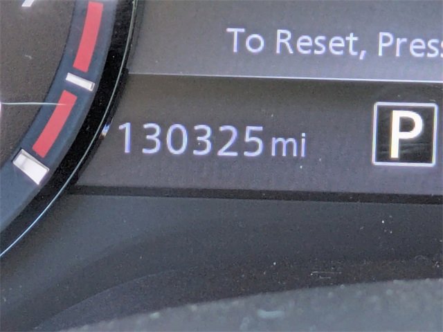 Used 2021 Nissan Titan PRO-4X w/ Pro-4x Convenience Package image 31