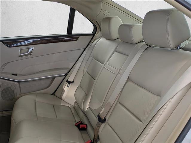 Used 2016 Mercedes-Benz E 350 Sedan image 23