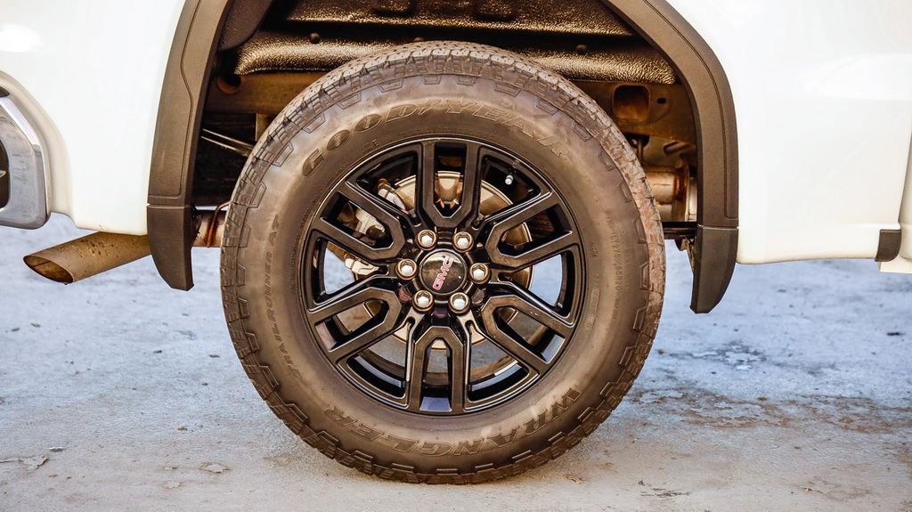 Used 2024 GMC Sierra 1500 Pro w/ Pro Value Package image 12