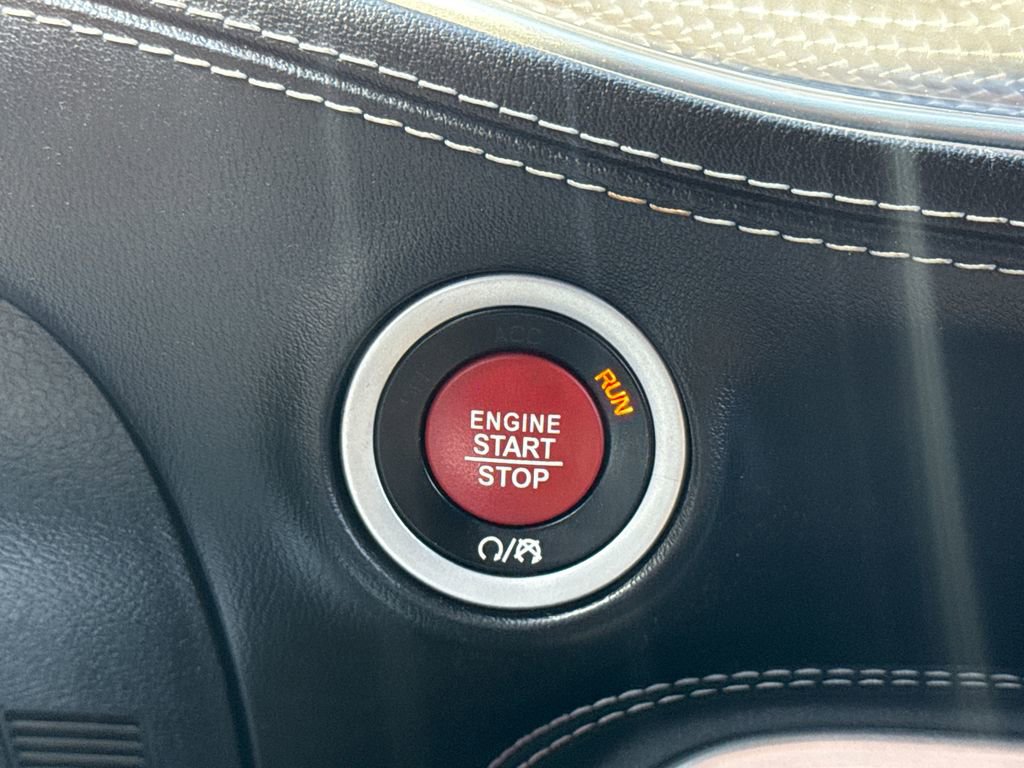 Used 2020 Dodge Challenger SRT Hellcat Redeye image 26