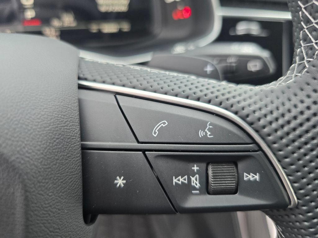 New 2026 Audi SQ7 Premium Plus AWD/4WD image 27