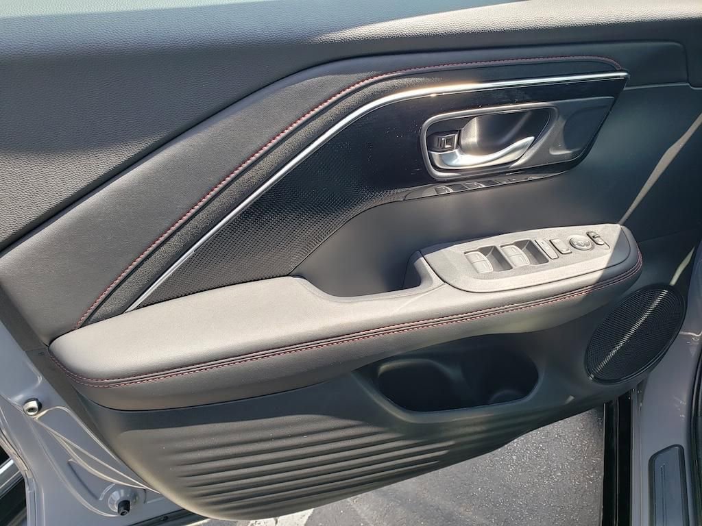 Certified 2025 Acura ADX A-Spec image 20