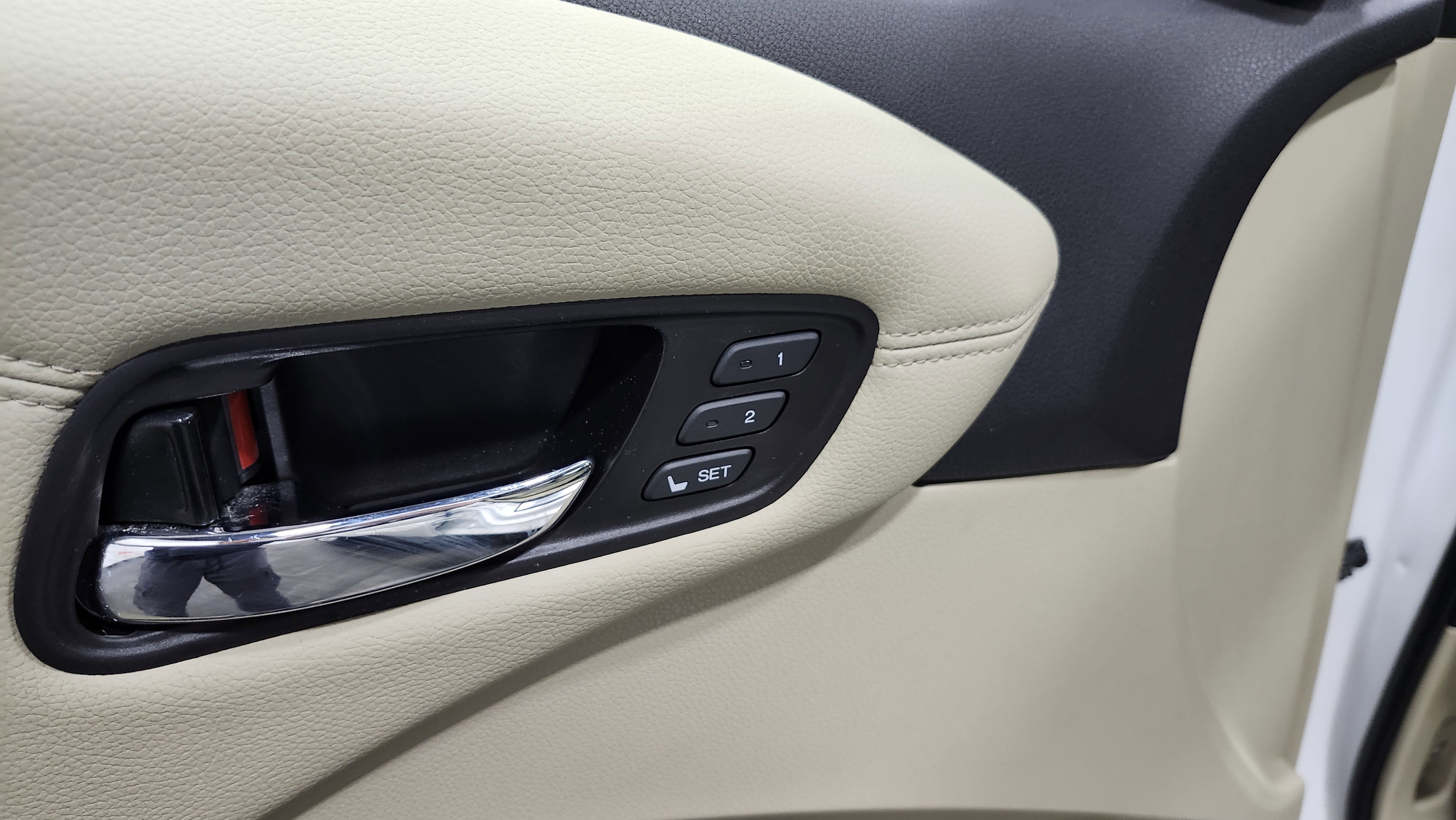 Used 2016 Acura RDX w/ Technology Package image 27