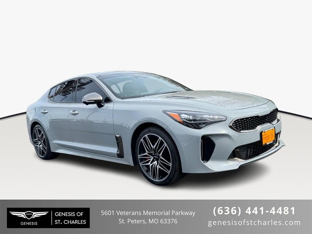 Used 2023 Kia Stinger GT2 image 1