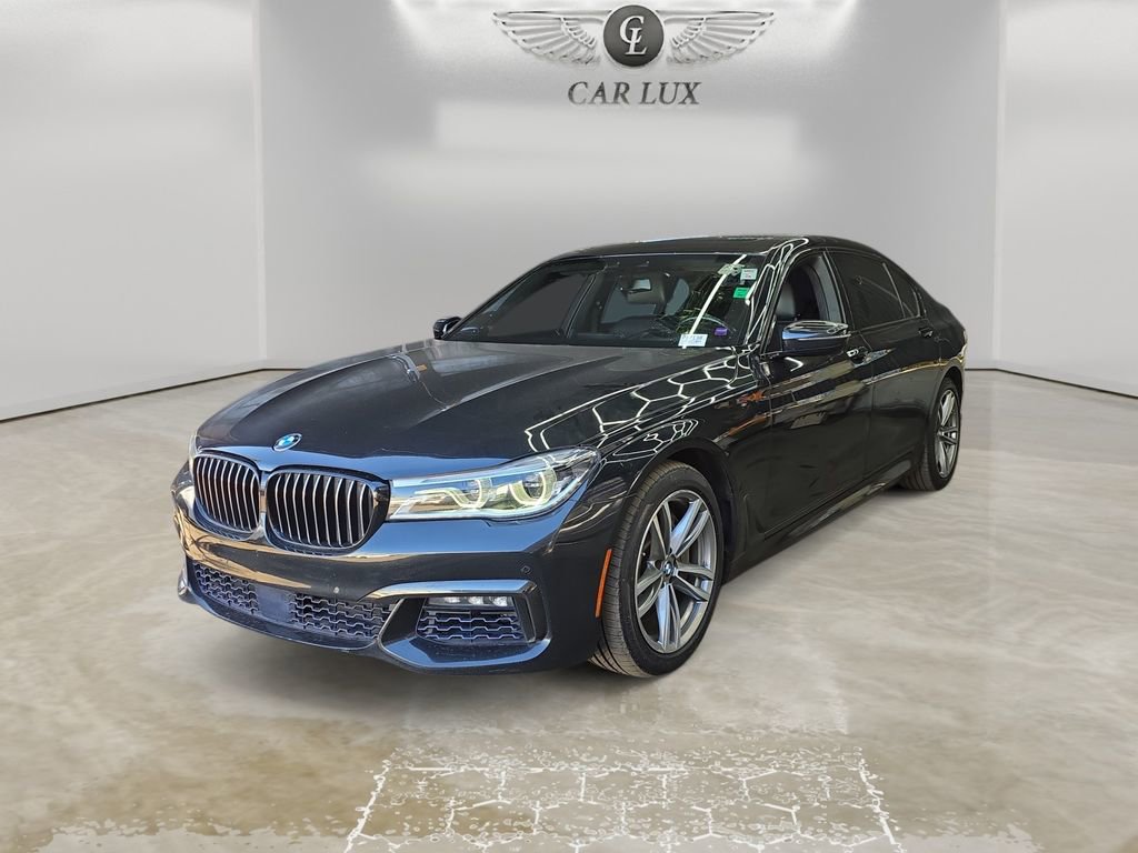 Used 2018 BMW 750i image 1