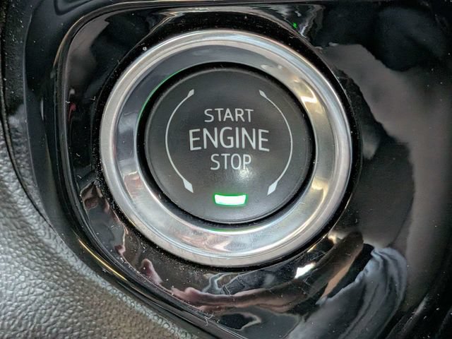 Used 2025 Chevrolet Silverado 2500 LT w/ Convenience Package AWD/4WD image 32