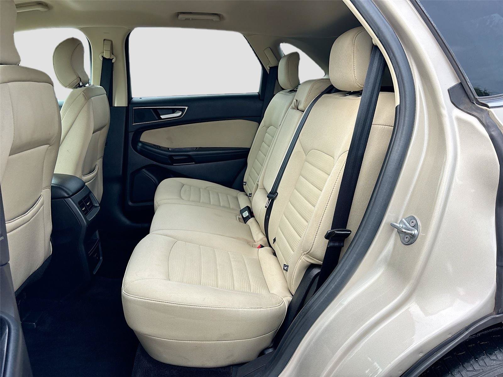 Used 2017 Ford Edge SEL FWD image 22
