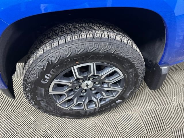 Used 2023 Chevrolet Colorado Z71 w/ Z71 Convenience Package 2 image 16