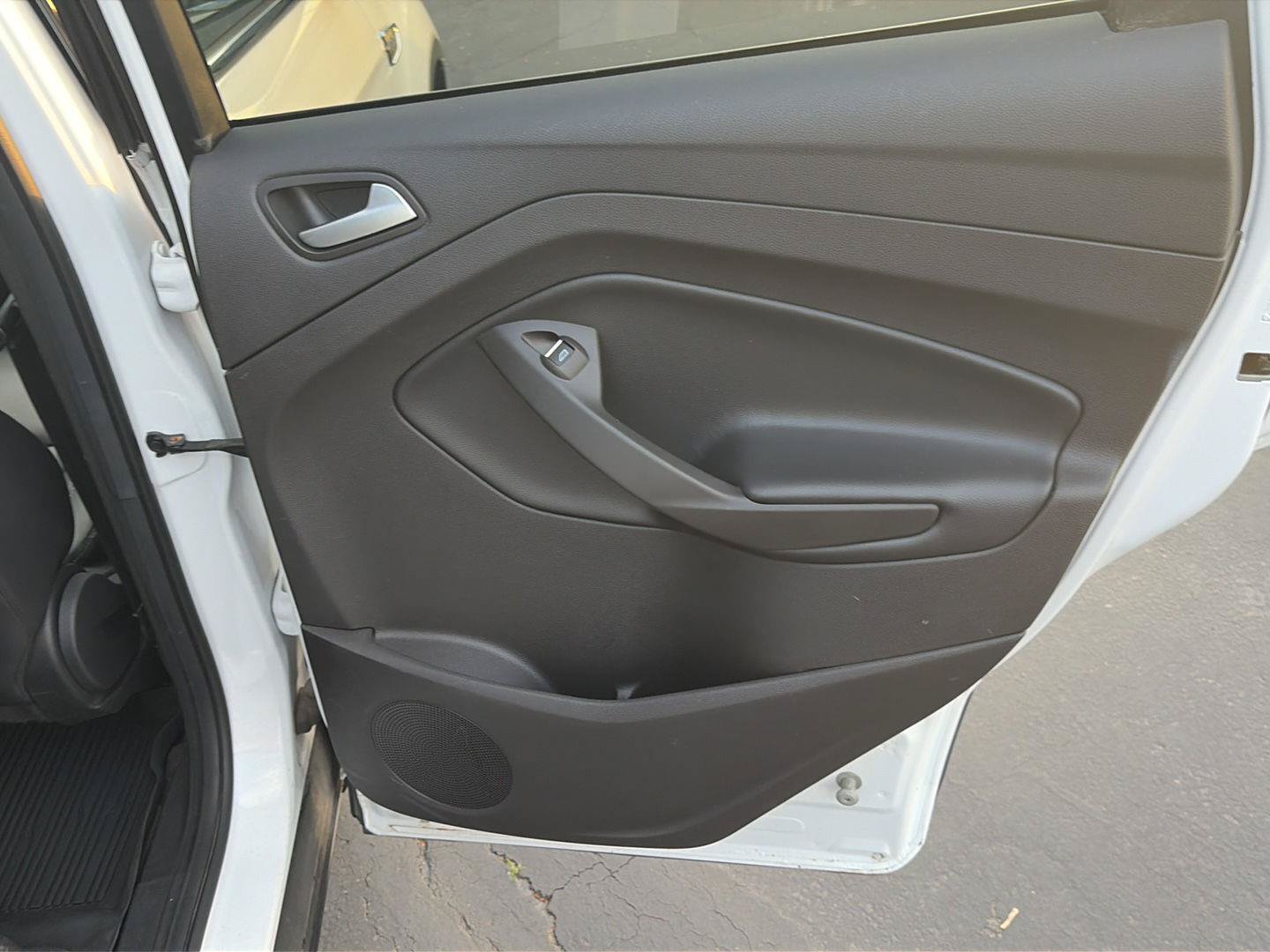 Used 2019 Ford Escape SEL AWD/4WD image 23