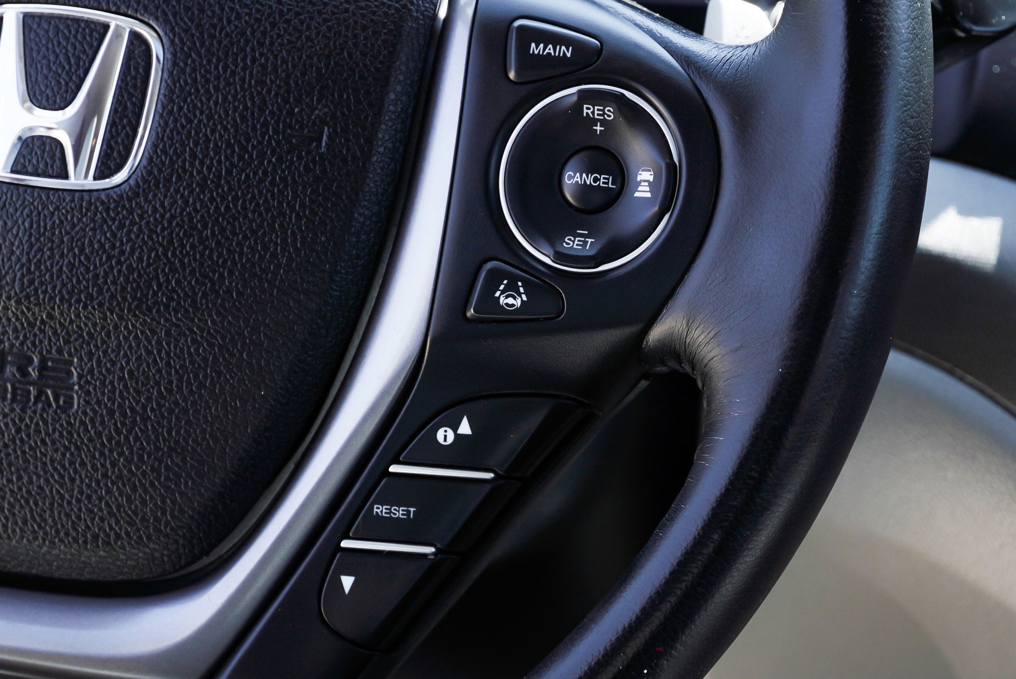 Used 2022 Honda Ridgeline RTL-E image 35