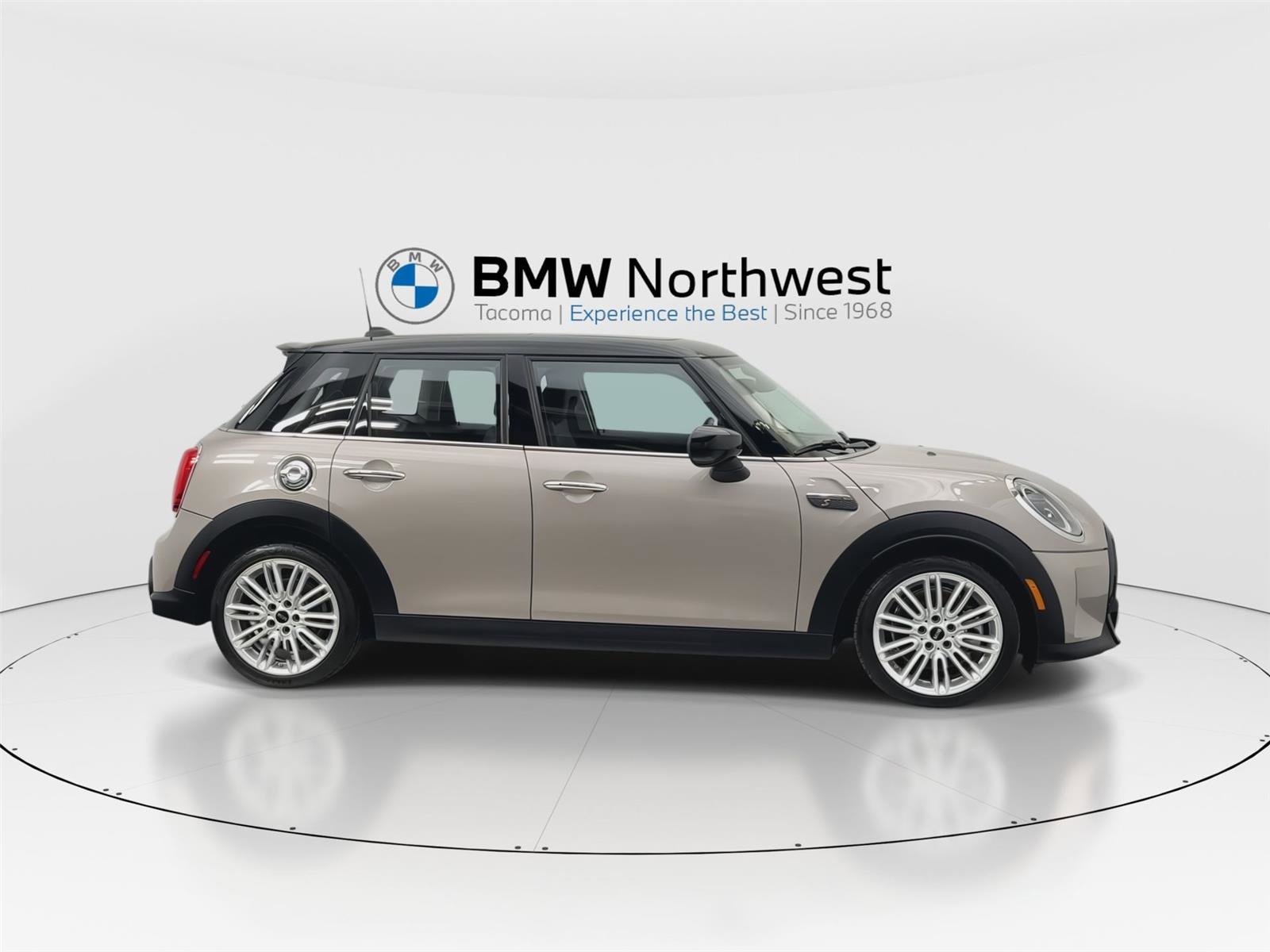 Used 2023 MINI Cooper S image 5
