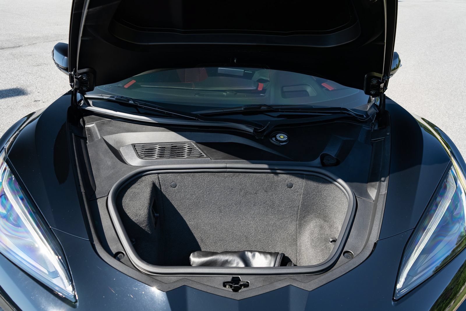 Used 2023 Chevrolet Corvette Z06 RWD image 73
