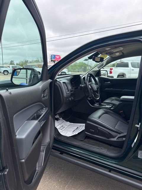 Used 2015 Chevrolet Colorado Z71 image 9