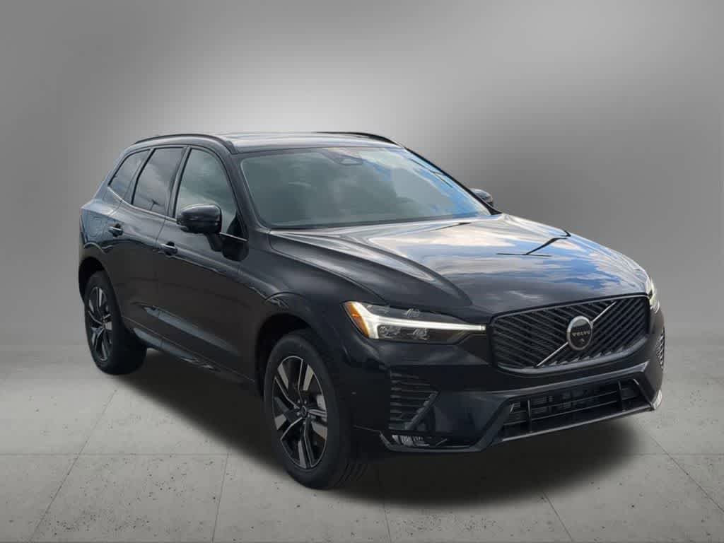 New 2026 Volvo XC60 B5 Plus w/ Protection Package Premier AWD/4WD image 8