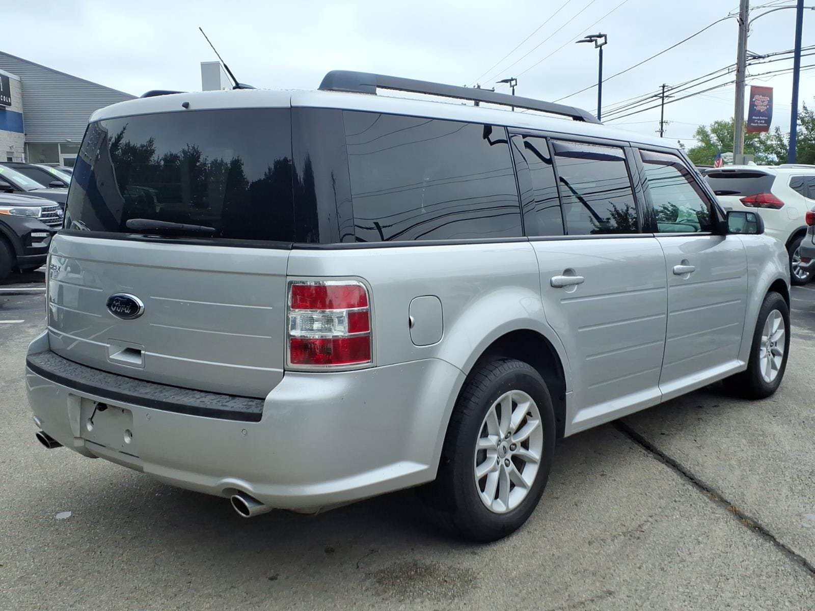 Used 2015 Ford Flex SE FWD image 3