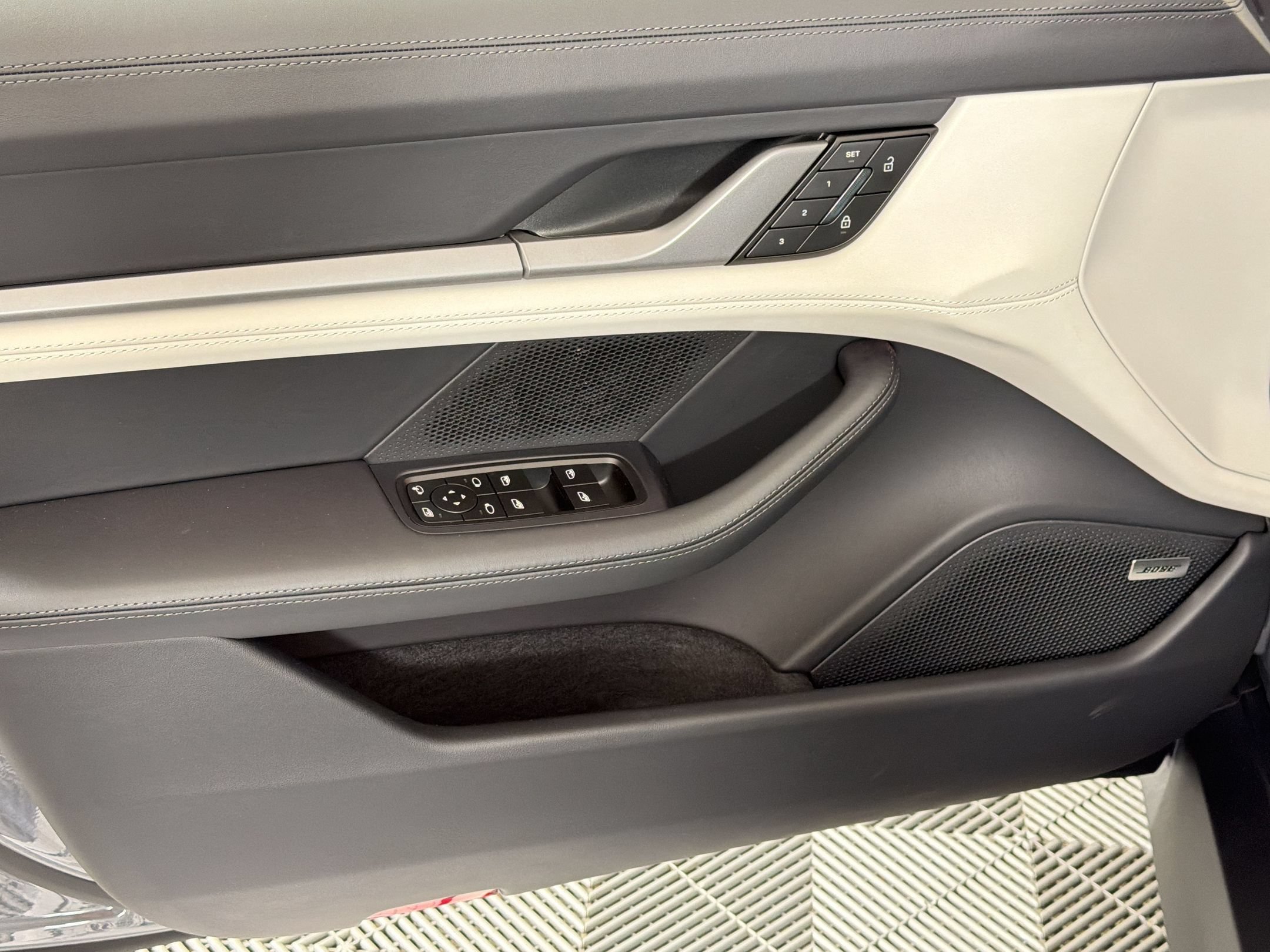 New 2026 Porsche Taycan AWD/4WD image 15