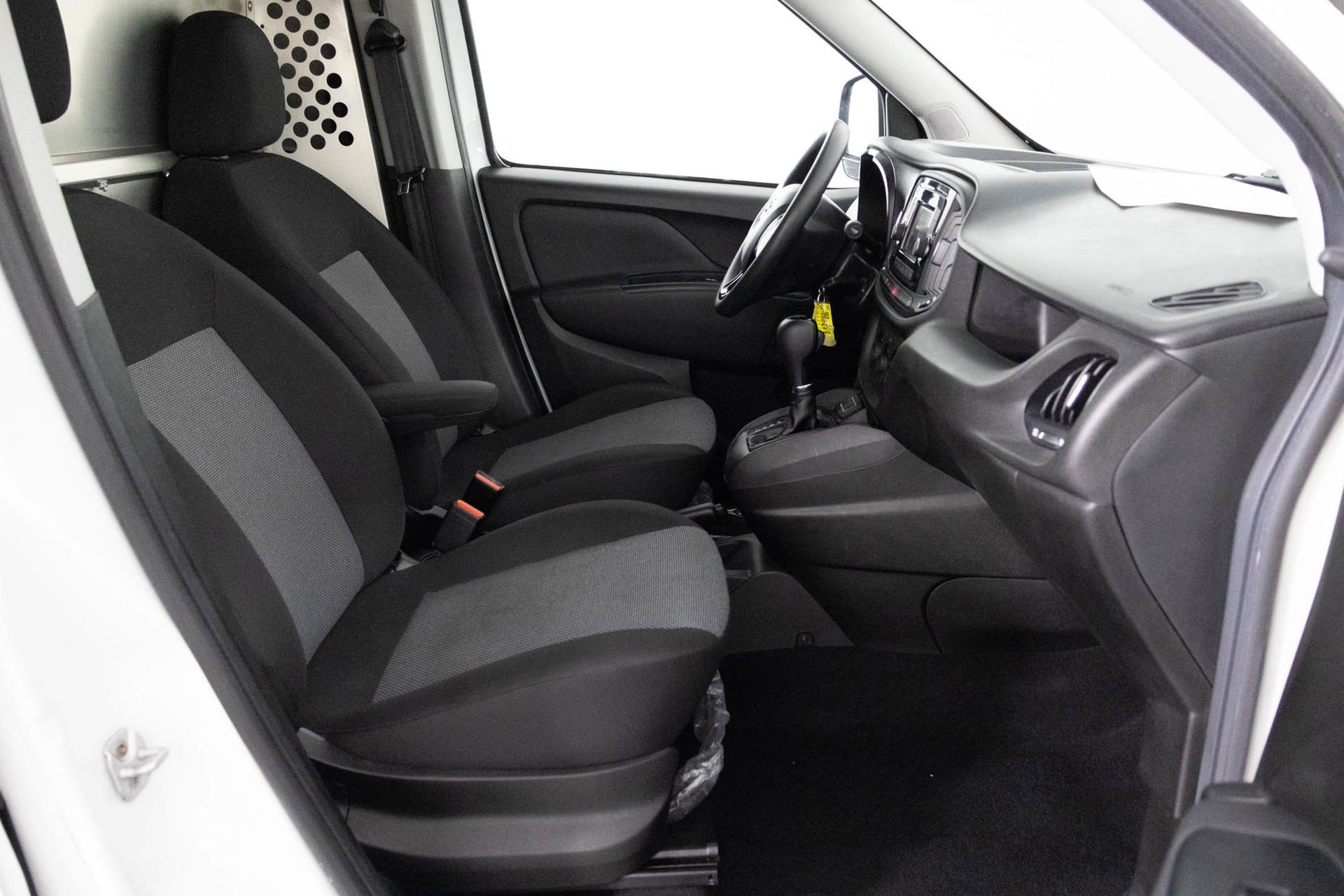 Used 2020 RAM ProMaster City Tradesman image 37