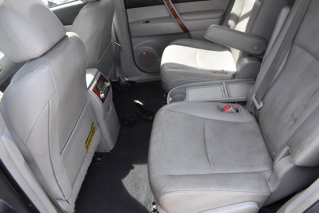 Used 2012 Toyota Highlander Limited AWD/4WD image 28