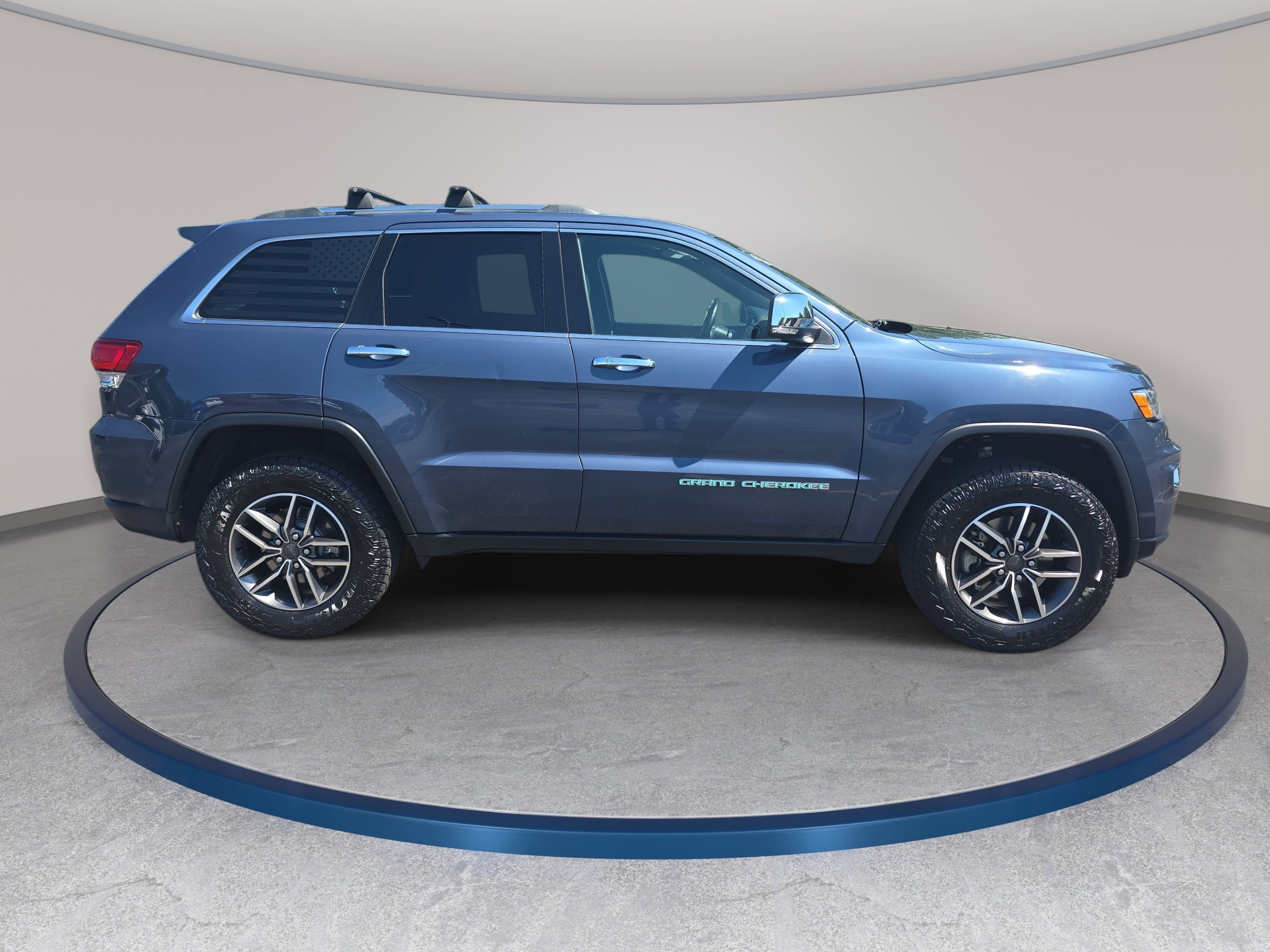 Used 2021 Jeep Grand Cherokee Limited w/ Luxury Group II RWD image 4