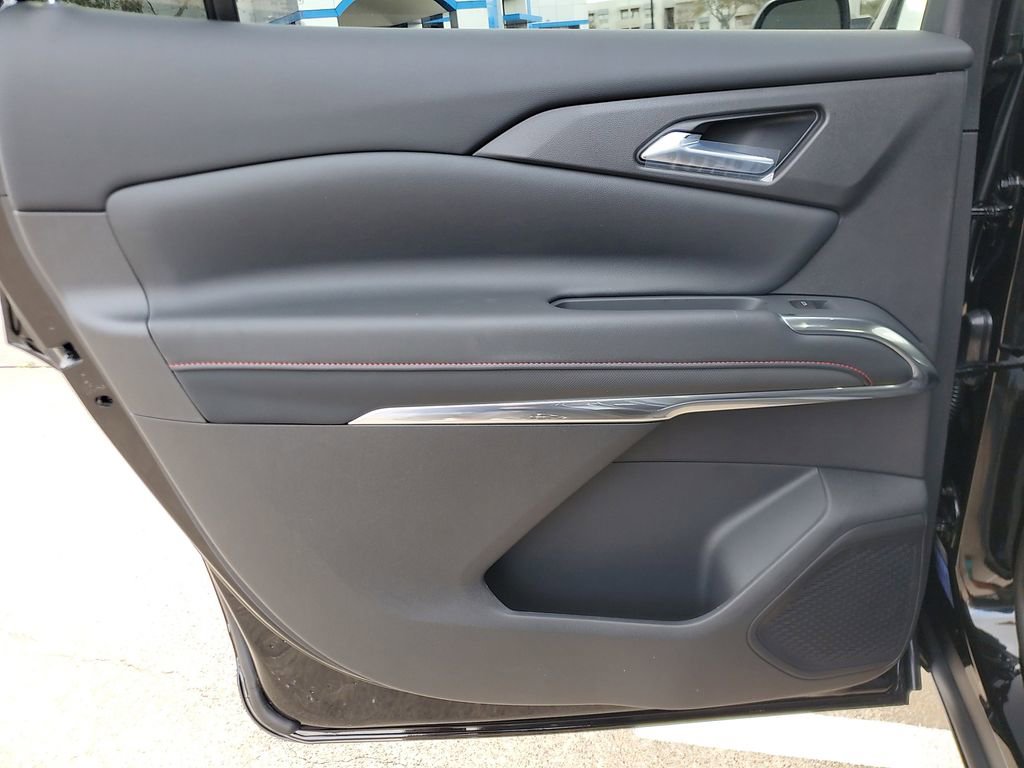 New 2026 Chevrolet Traverse Z71 w/ Driver Confidence Package image 15