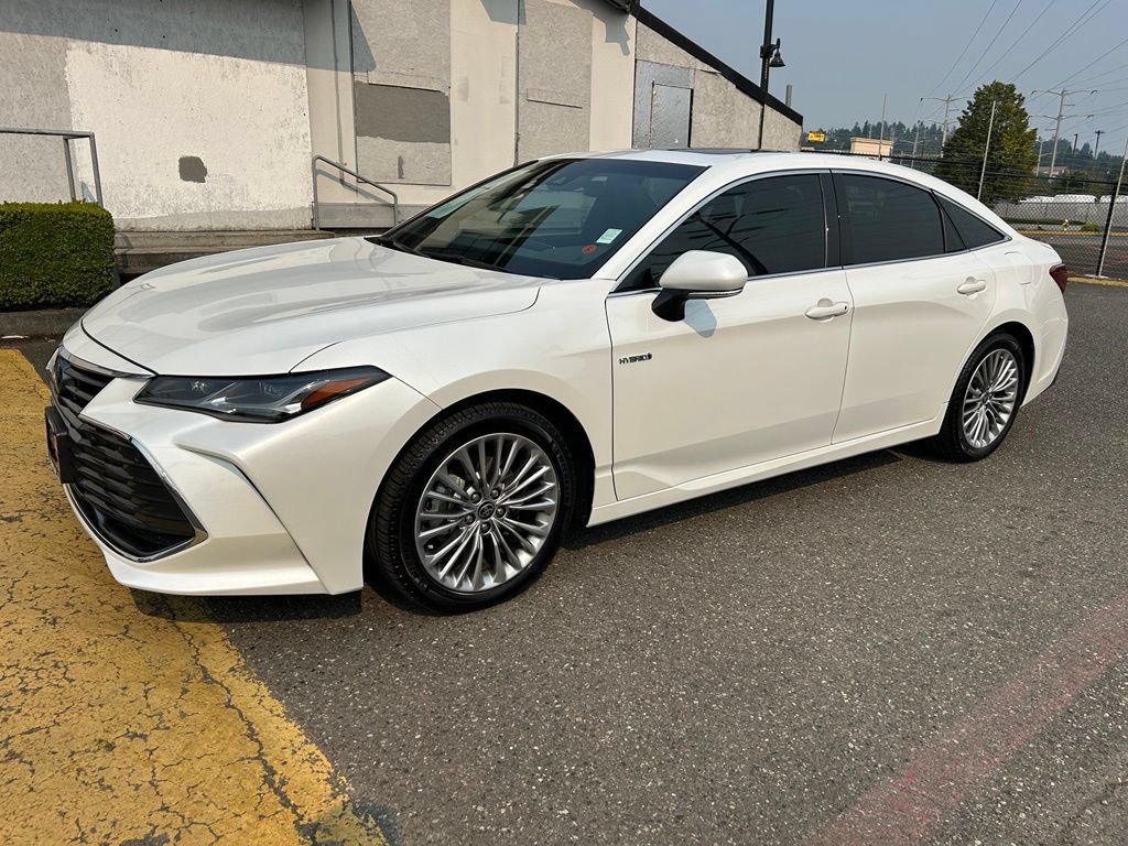 Certified 2021 Toyota Avalon Limited w/ Advanced Safety Package FWD image 1