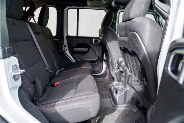 Used 2022 Jeep Wrangler Unlimited Rubicon w/ Safety Group image 22