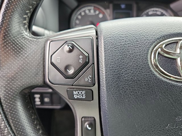 Used 2019 Toyota Tacoma TRD Off-Road RWD image 21