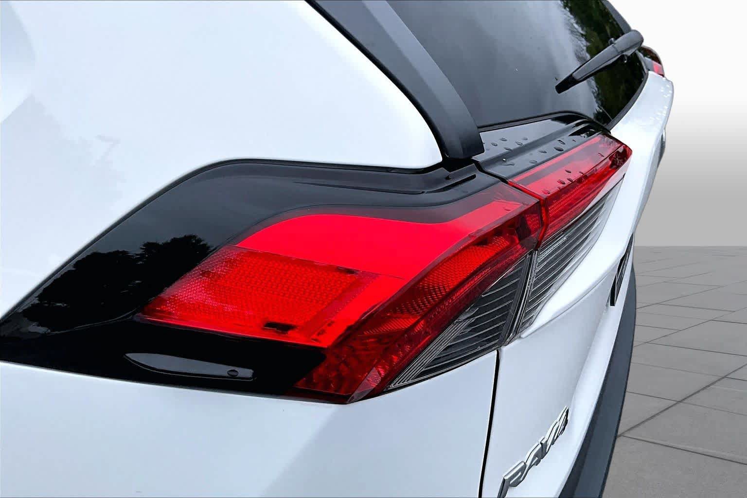 Used 2023 Toyota RAV4 XLE w/ Convenience Package FWD image 29