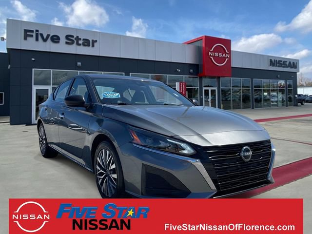 Used 2024 Nissan Altima 2.5 SV FWD video 1