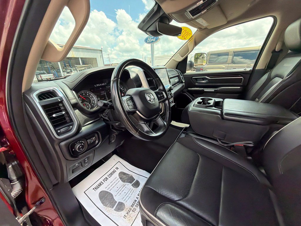 Used 2021 RAM 1500 Laramie AWD/4WD image 16