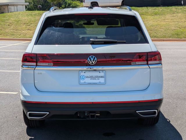 Used 2024 Volkswagen Atlas SE w/ Black Wheel Package FWD image 5