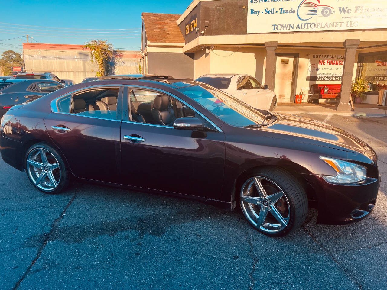 Used 2014 Nissan Maxima 3.5 SV w/ Premium Package FWD image 5