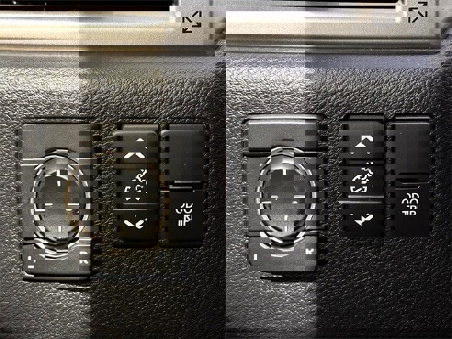 Used 2020 Lexus GX 460 Premium w/ Premium Package image 24