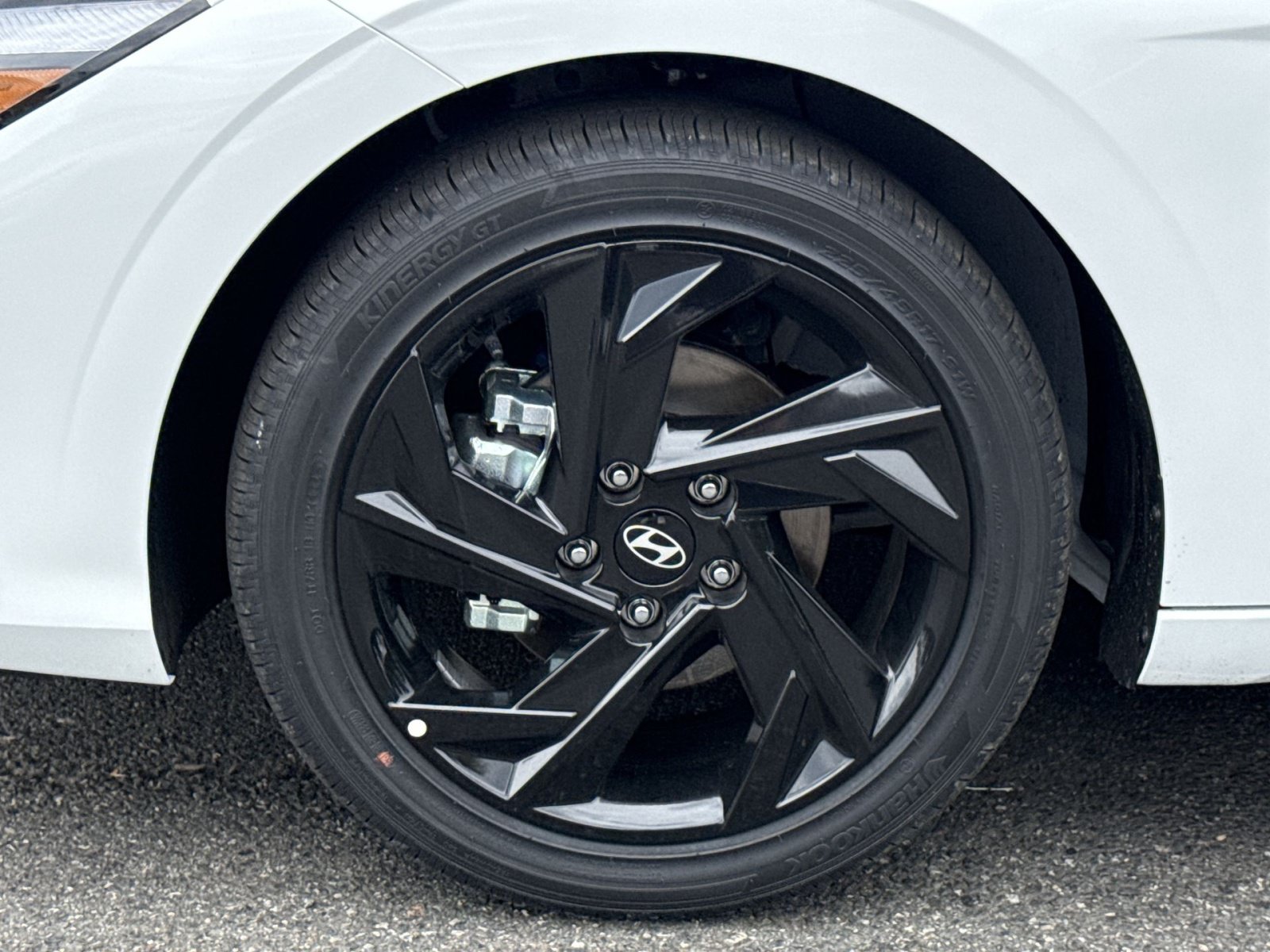 New 2026 Hyundai Elantra SEL Sport Premium FWD image 12