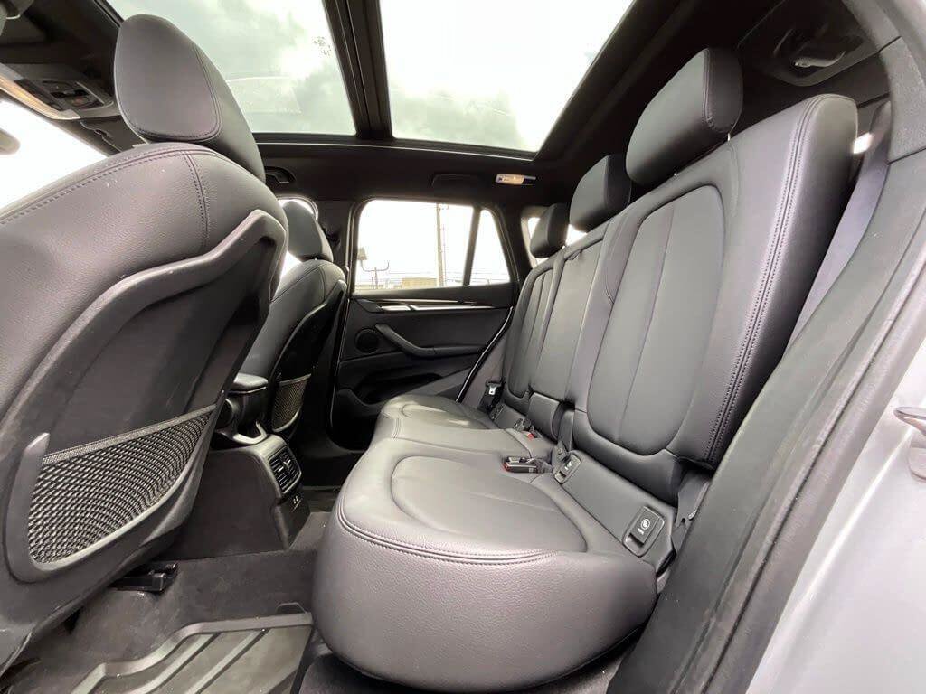 Used 2019 BMW X1 xDrive28i w/ Convenience Package AWD/4WD image 13