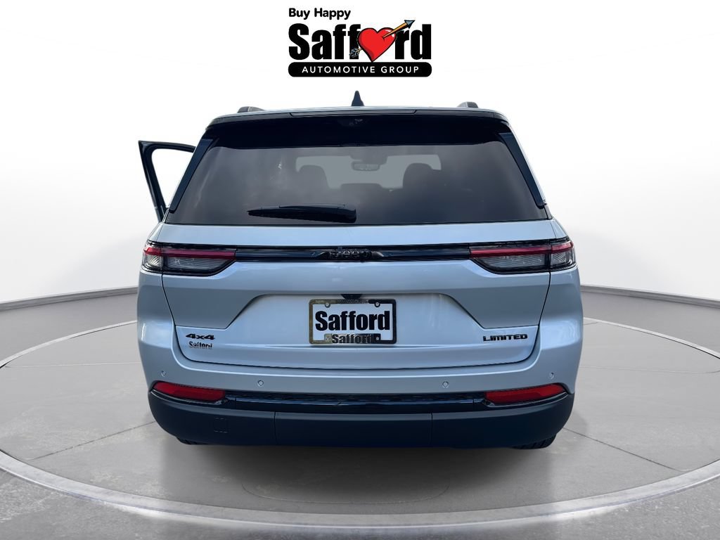 New 2025 Jeep Grand Cherokee Limited w/ Luxury Tech Group II AWD/4WD image 7