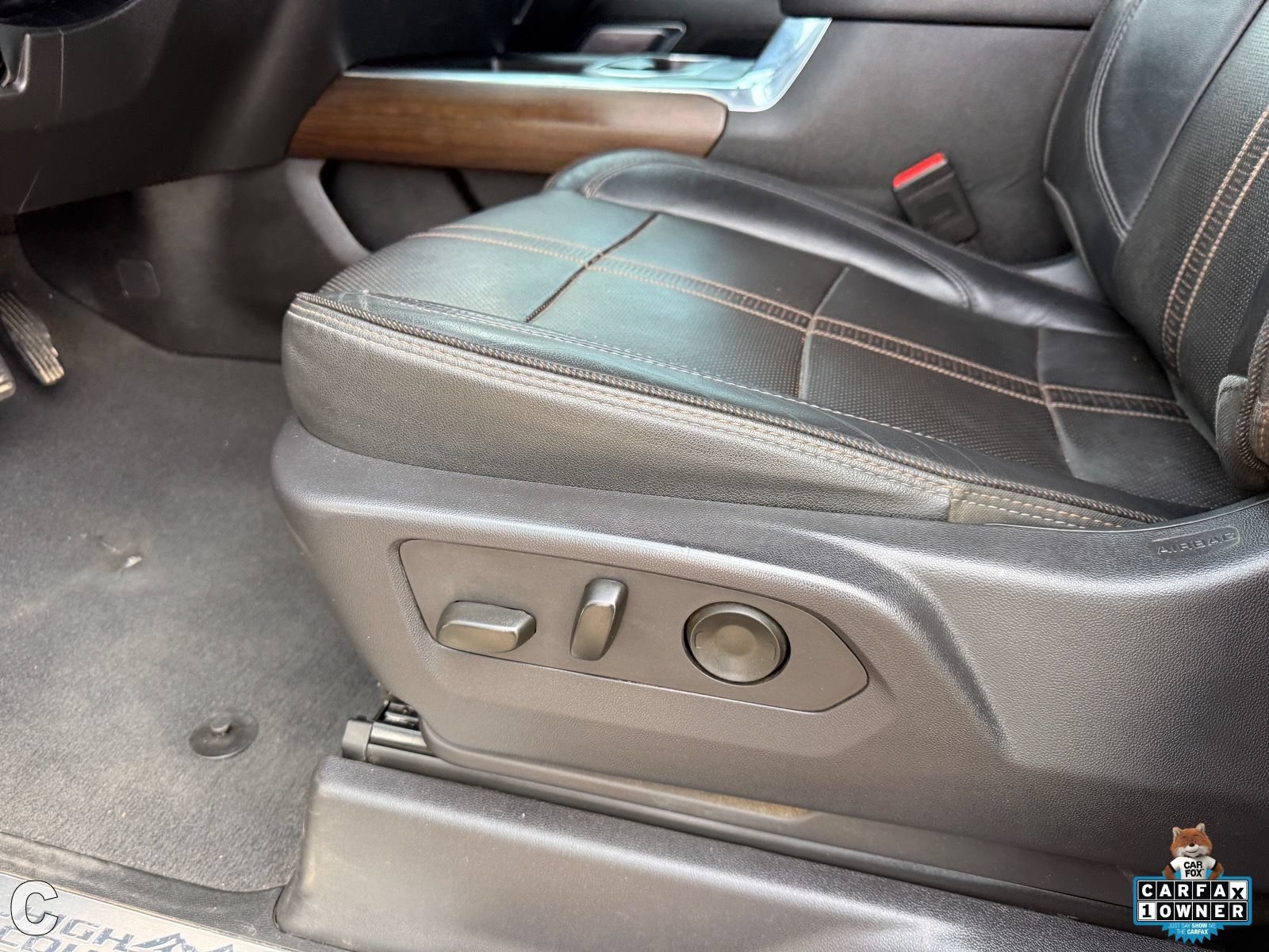 Used 2024 Chevrolet Silverado 3500 High Country w/ High Country Premium Package AWD/4WD image 13
