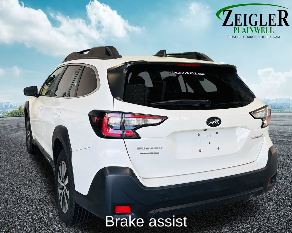 Used 2024 Subaru Outback Premium AWD/4WD image 5