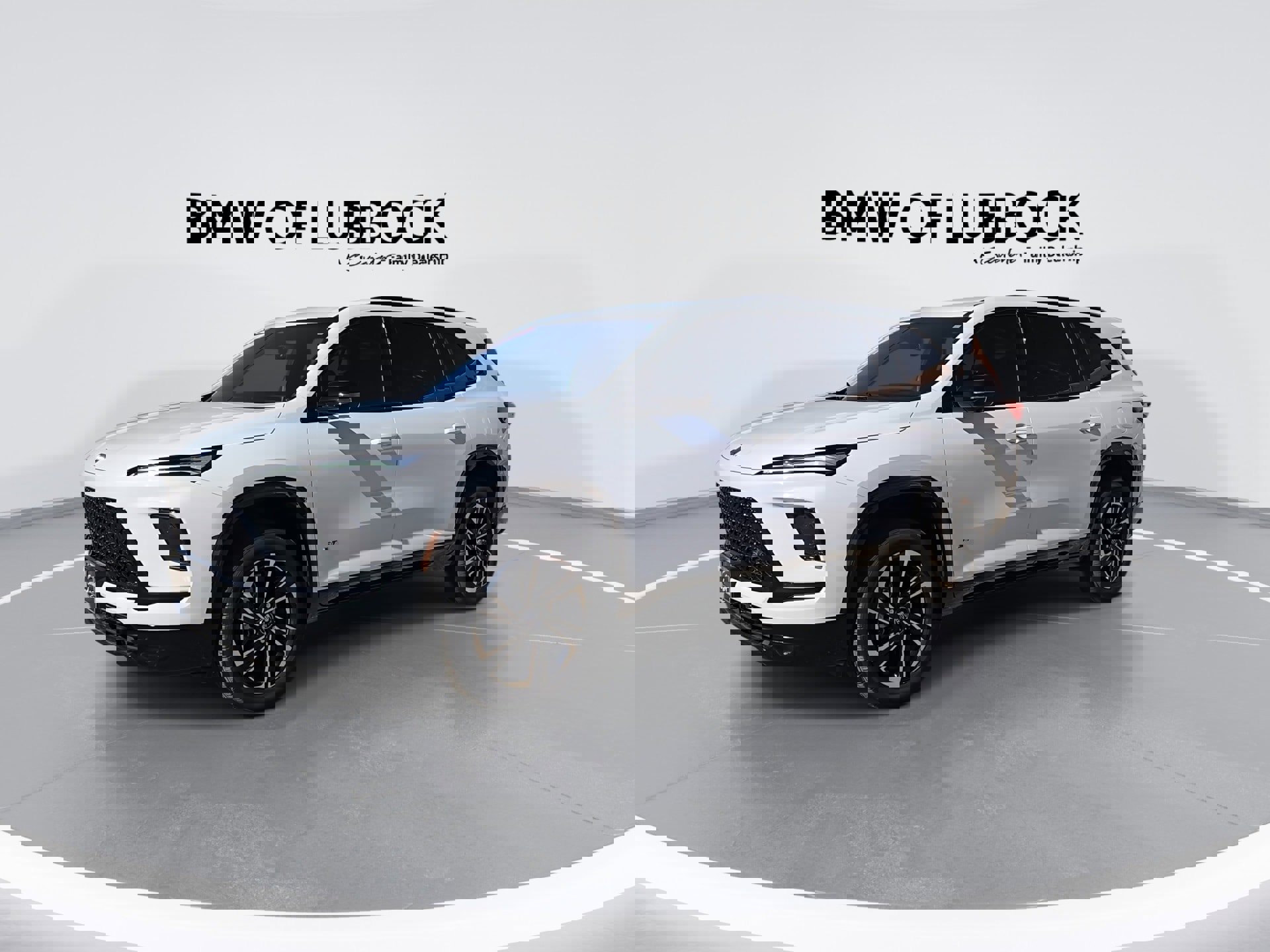 Used 2025 Buick Enclave Sport Touring image 4