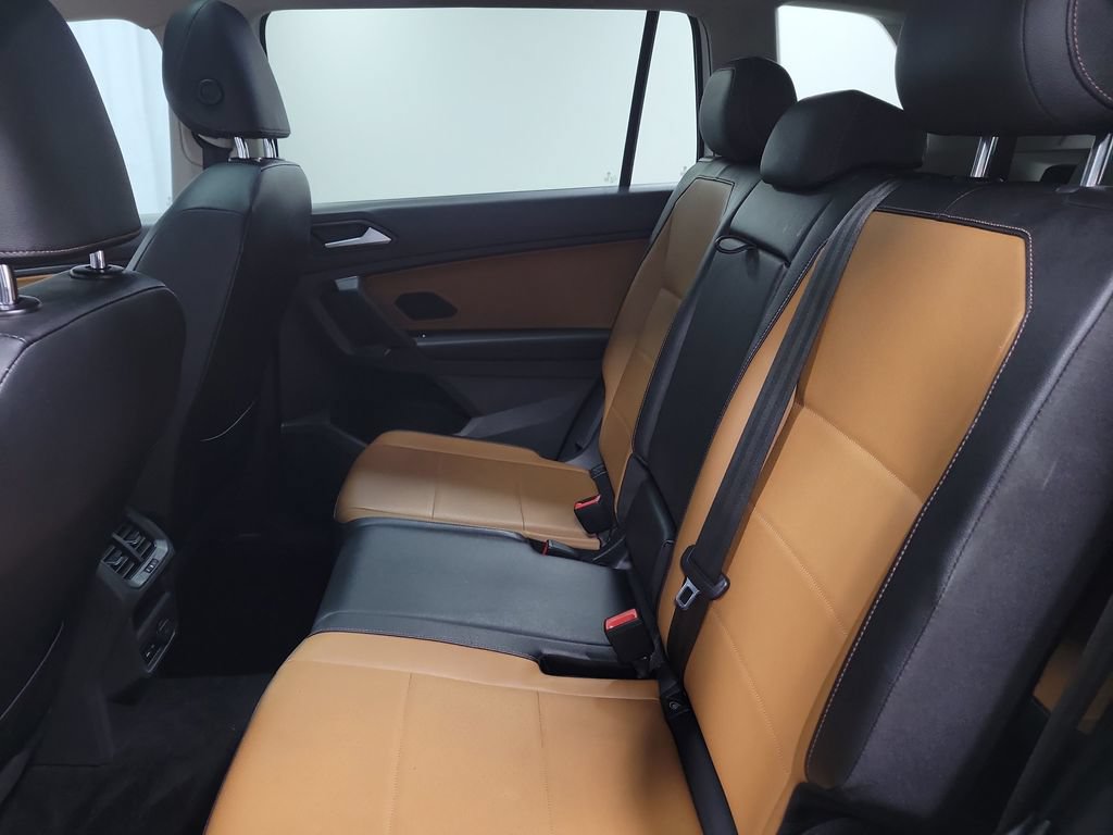 Used 2019 Volkswagen Tiguan SE w/ Panoramic Sunroof Package AWD/4WD image 30
